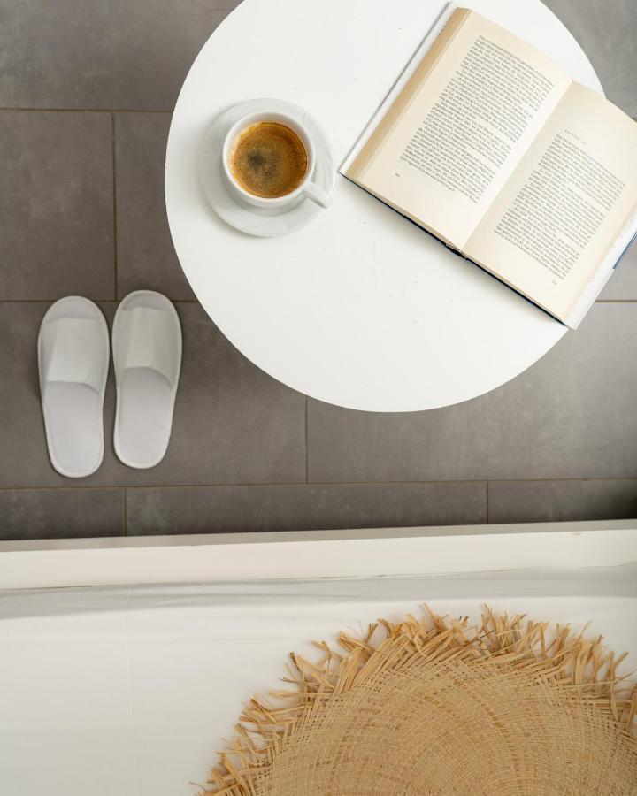 White Suites Resort Afytos Bagian luar foto